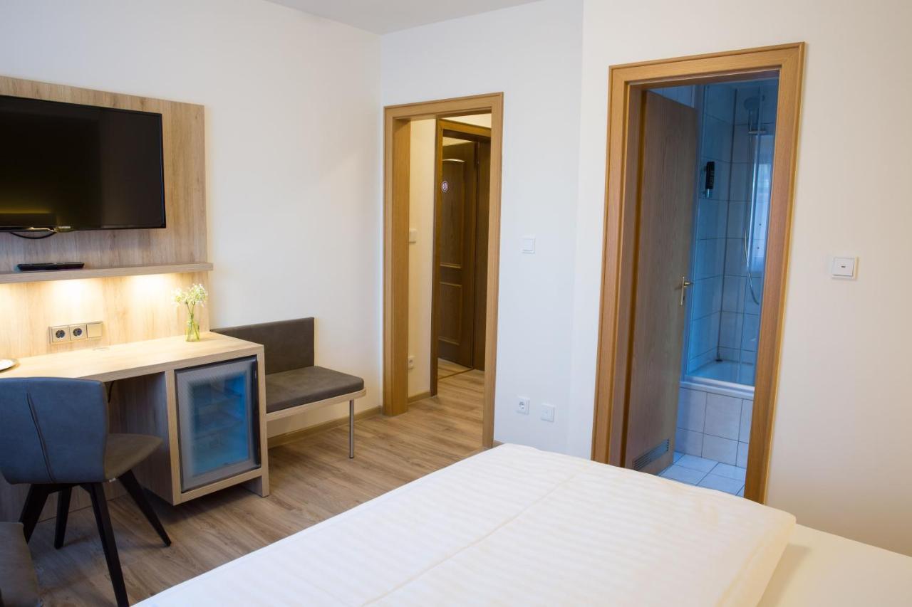 Gaestehaus Wilms * Keulen